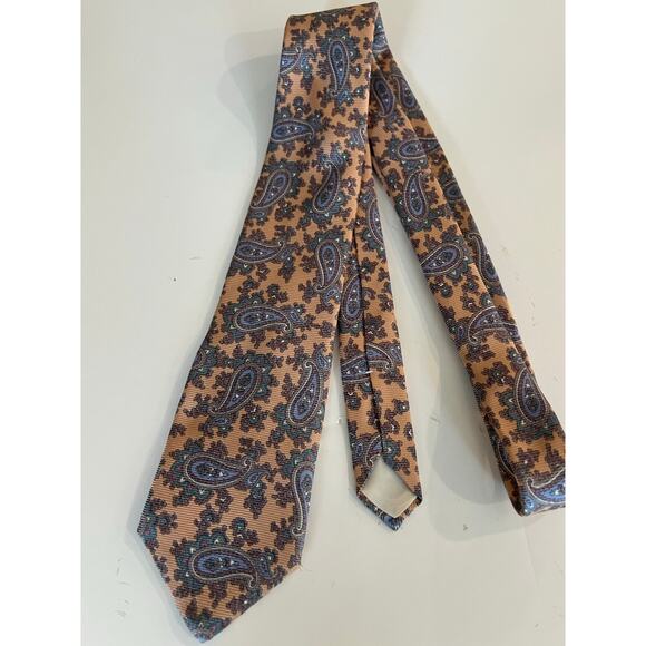 Courchevel 100% Imported Silk Men's Neck Tie Peach & Blue Paisley JL - Picture 6 of 8